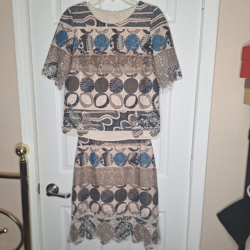 Chic Patterned Midi Skirt Set